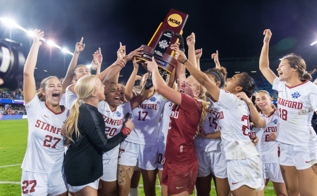 在主罚点球 在主罚点球